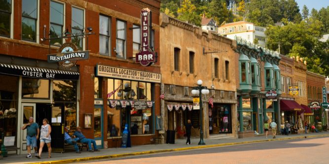 BetMGM is set to offer sports betting in Deadwood, S. Dakota, after forming a partnership with Liv Hospitality